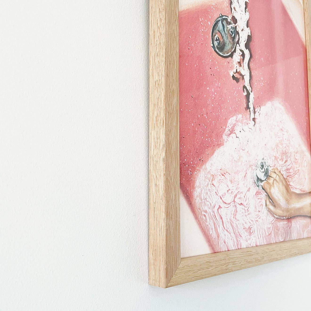 Retro Pink Bath Art Print: A4