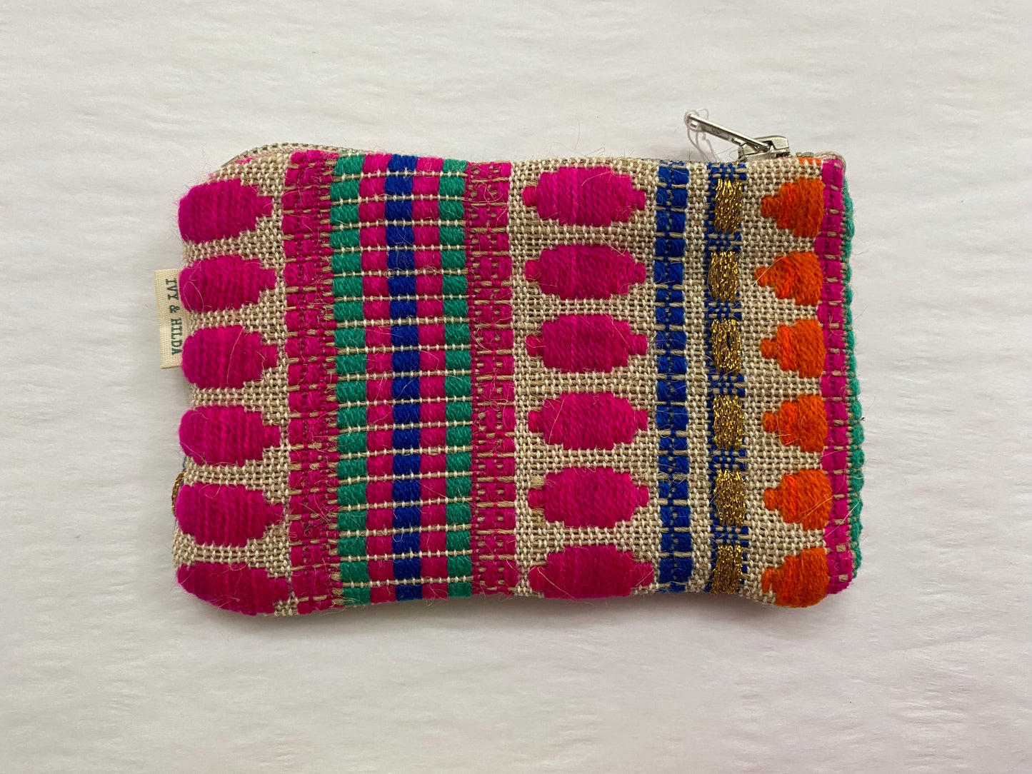 Ivy & Hilda - Light travel pouch/ coin purse (textured)