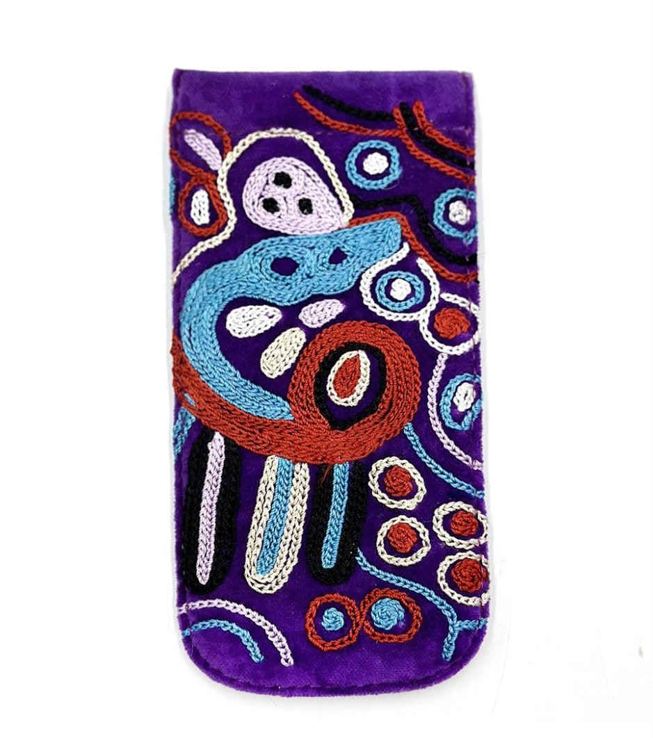 Better World Arts - Spectacle Case, Andrea Adamson