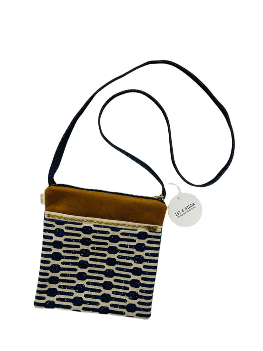 Ivy & Hilda - Handbag Aztec Design