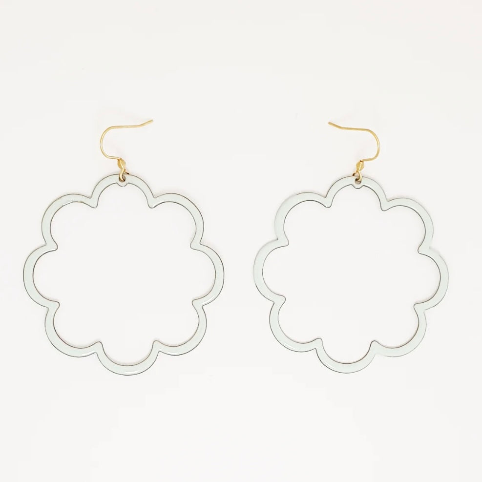 Middle Child Earrings Pirouette - White