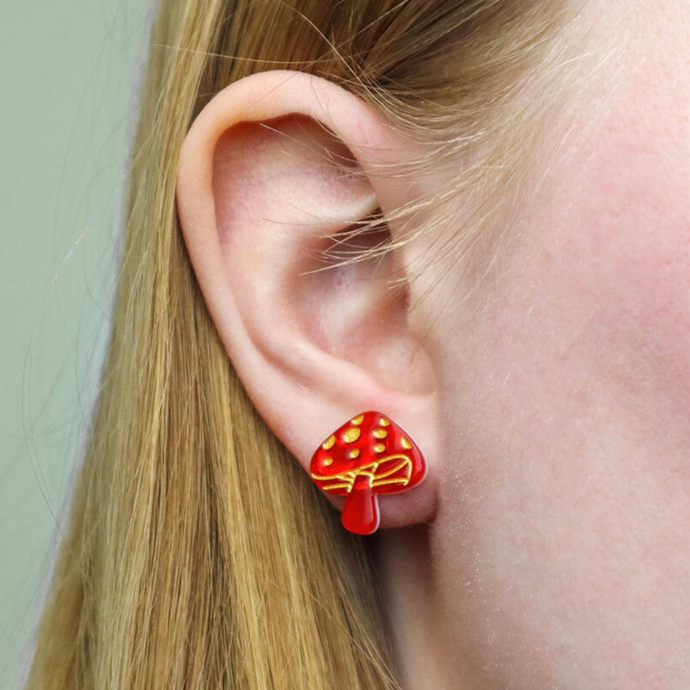 Erstwilder Mushroom Stud Earrings (Red)