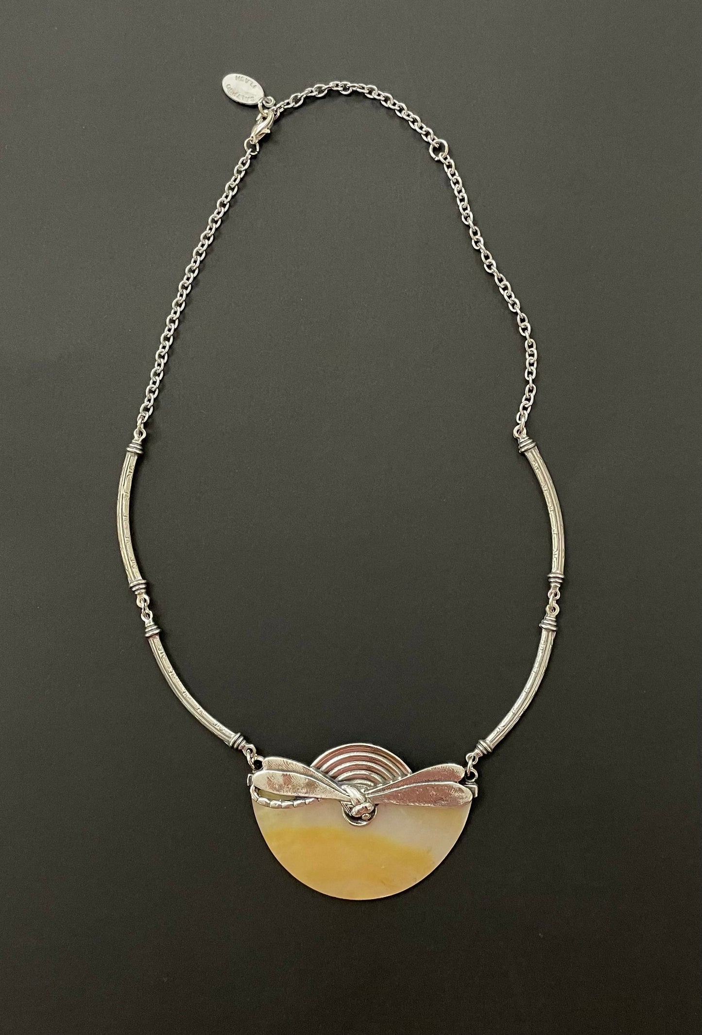 Calypso Flash Necklace - Dragonfly and Mother of Pearl