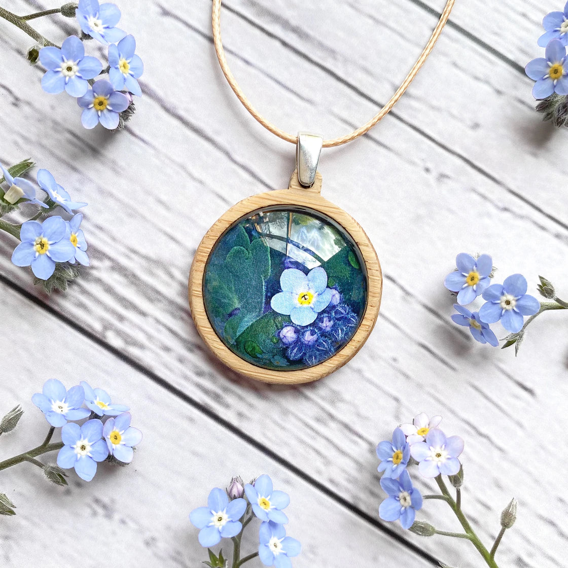 Myrtle & Me Pendant Forget Me Not