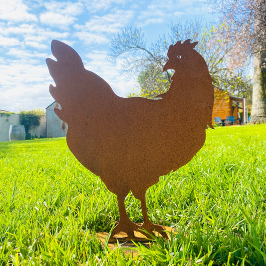 Overwrought Chook 2 Looking Back Stand