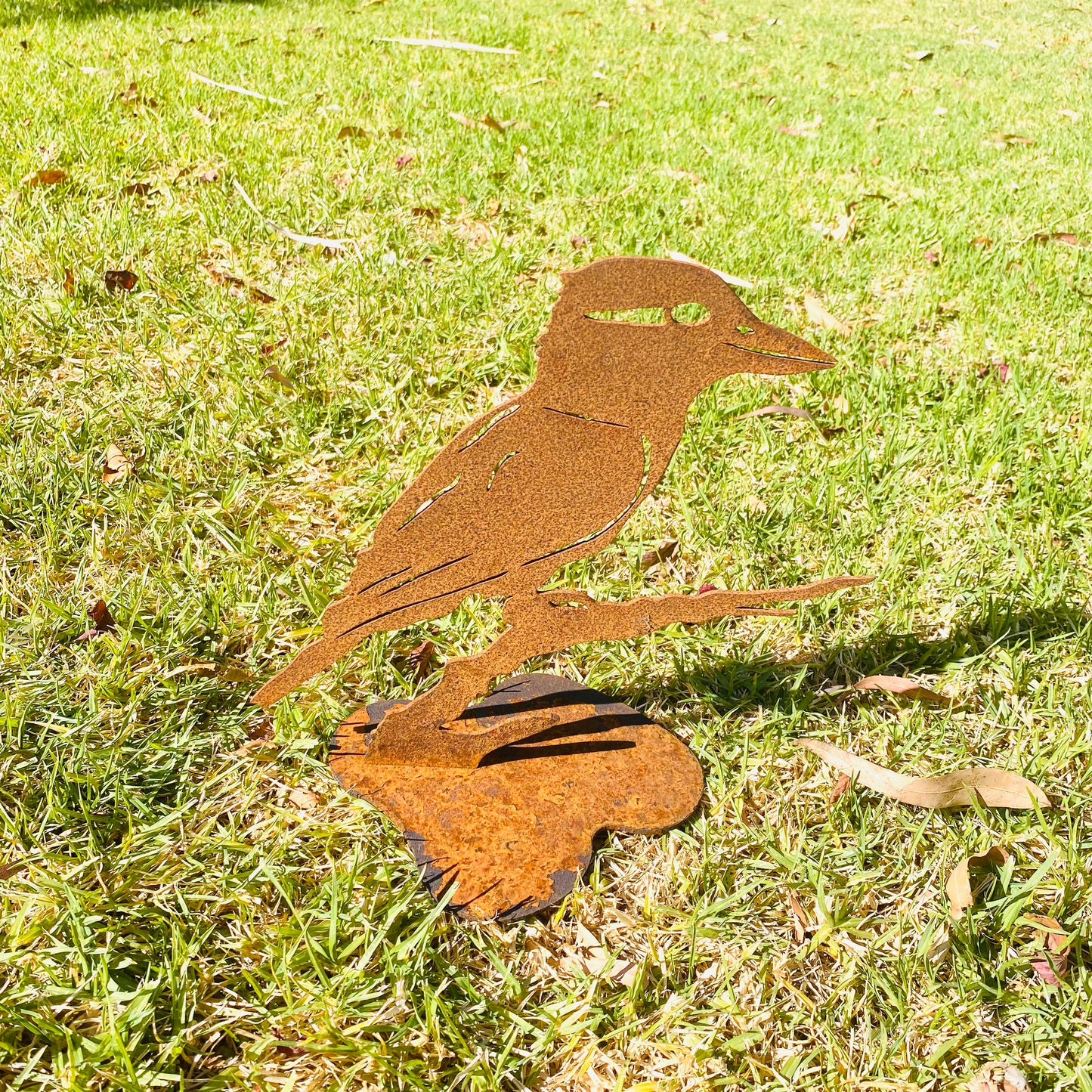 Overwrought Kookaburra Stand