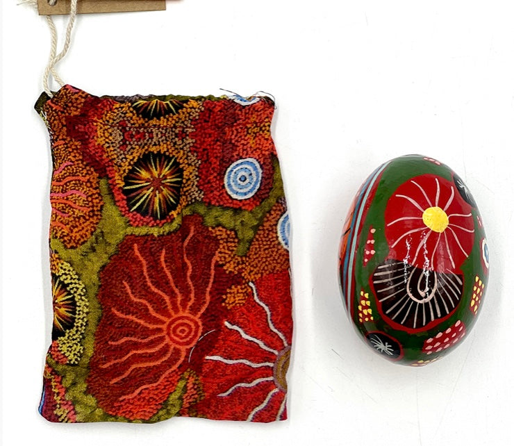 Better World Arts - Lacquerware Egg, Damien and Yilpi Marks