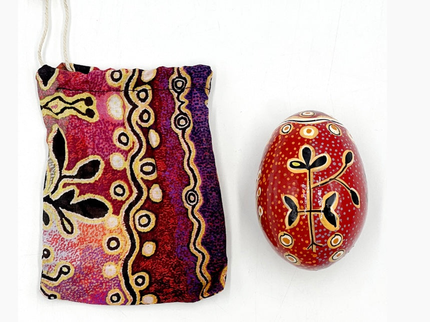 Better World Arts - Lacquerware Egg, Paddy Japaljarri Stewart