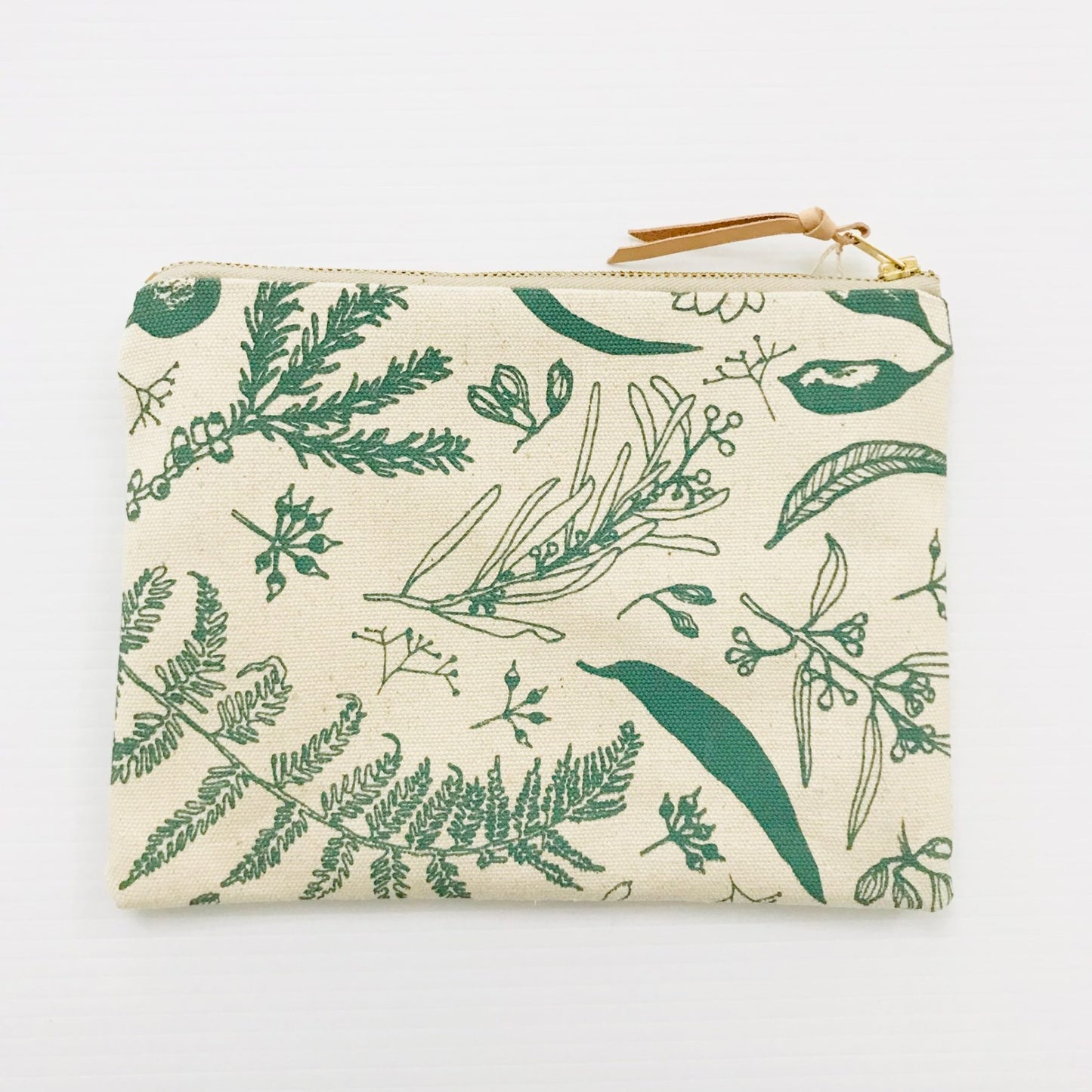 One Thousand Lines Gathered Pouch - Green