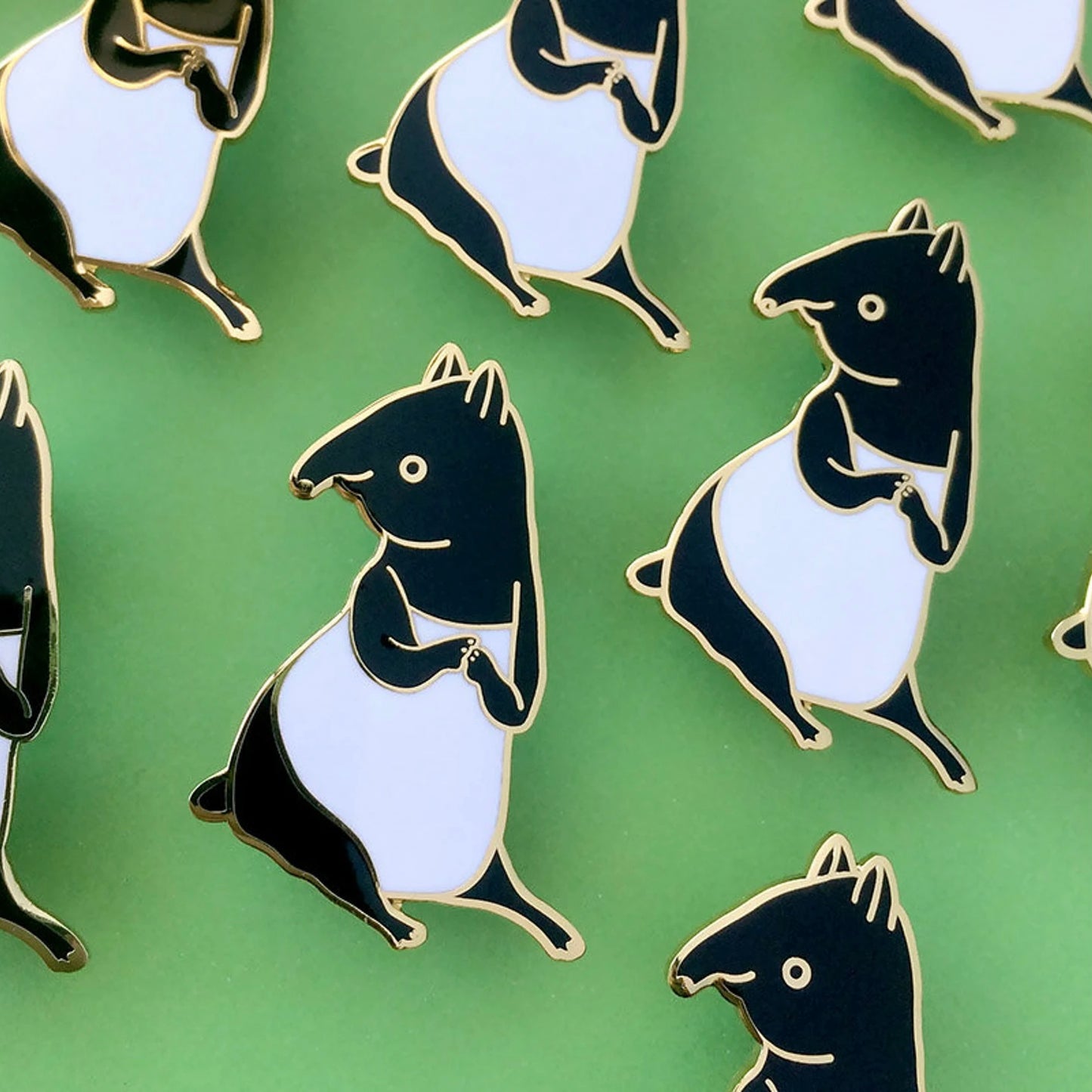 Hannakin Timothy Tapir Pin