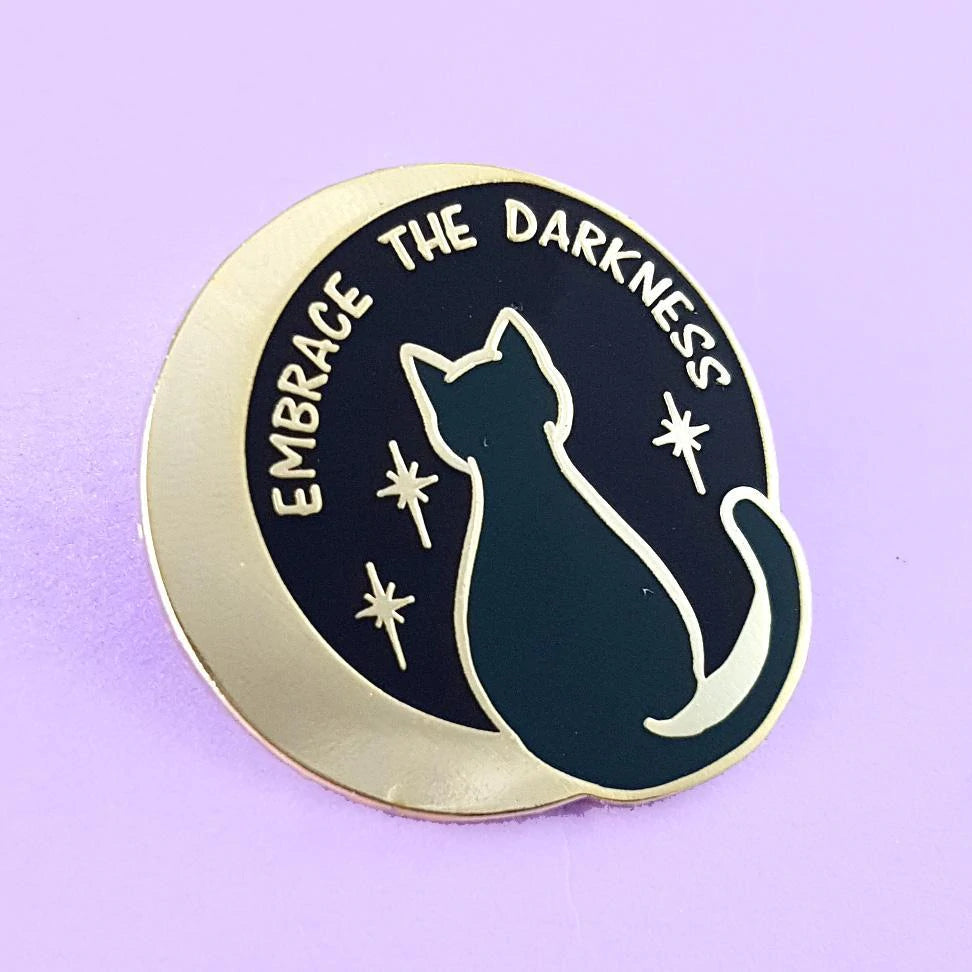 Jubly-Umph Lapel Pin Embrace The Darkness