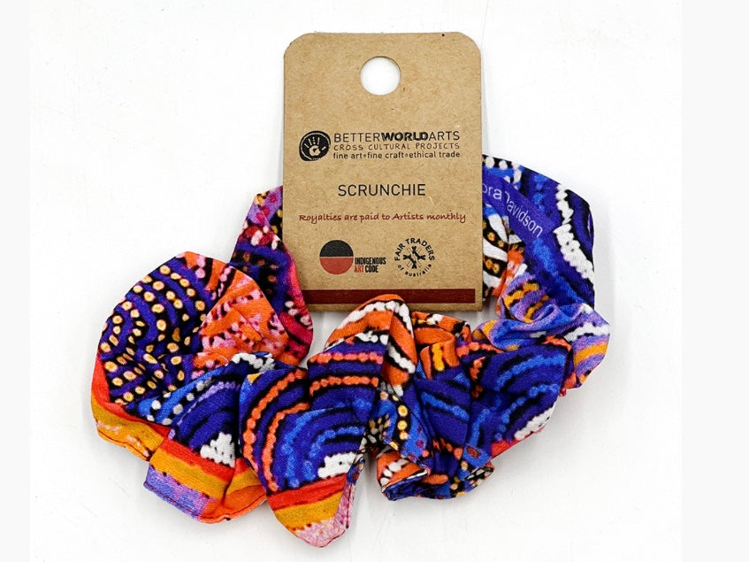 Better World Arts - Scrunchie, Nora Davidson