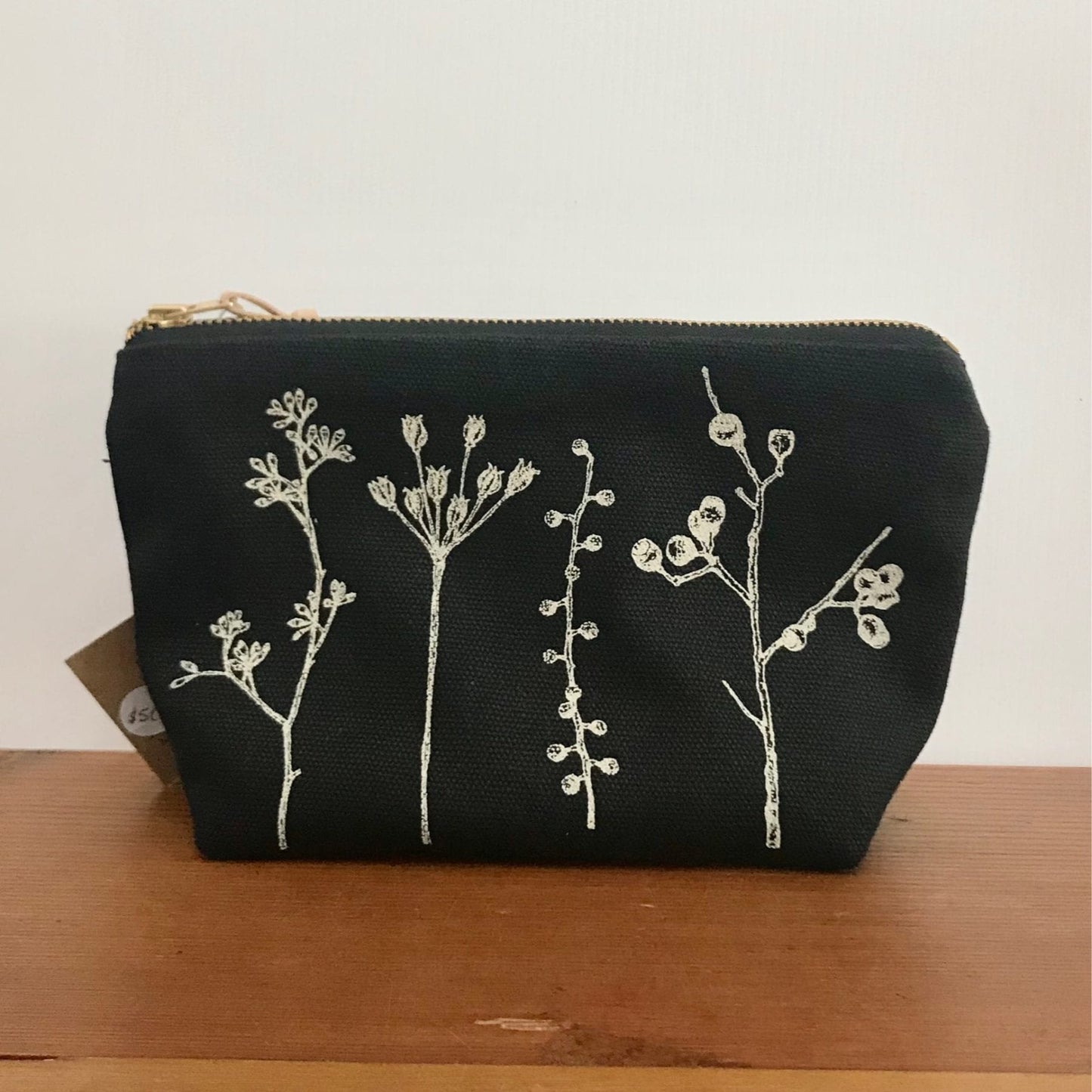 One Thousand Lines Botanica Pouch / Flat Bottom - Black