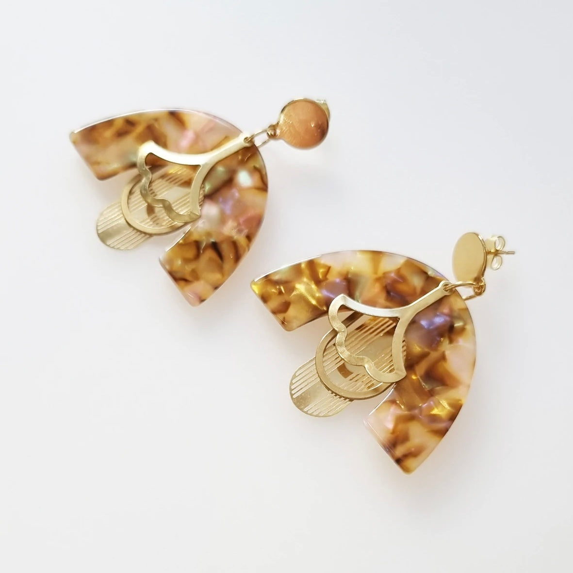 Middle Child Earrings Encore Brown